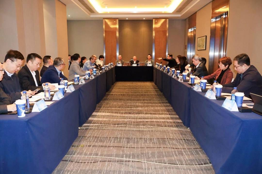 电竞女神代,言新游戏,粉丝互动热,YY易游体育官方网站,YY易游App,YY易游直播,YY易游娱乐,YY易游平台